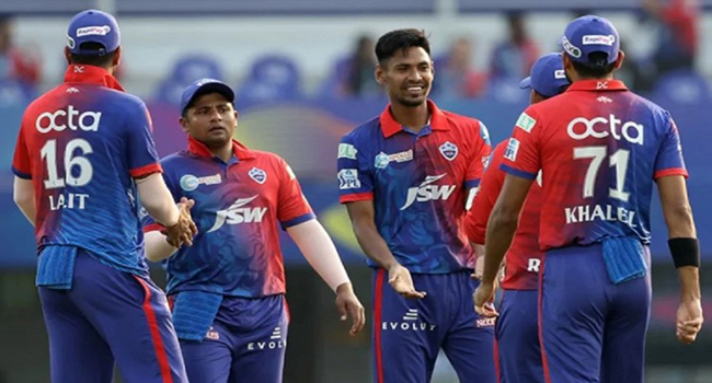 এই ৩ খেলোয়াড়কে আগামী আইপিএলের আগেই ছেড়ে দিতে চলেছে দিল্লি