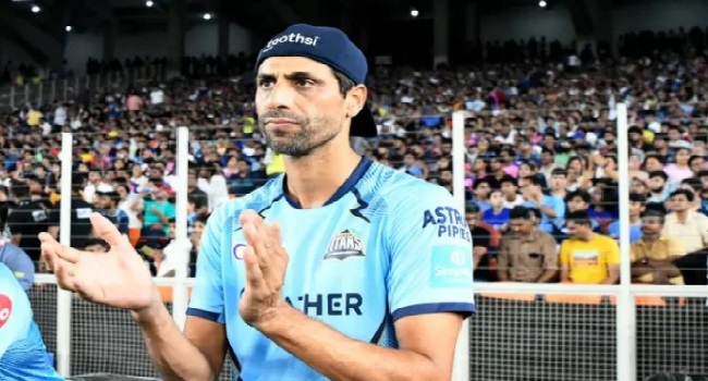 প্রথম ভারতীয় কোচ হিসেবে আইপিএলে অবিশ্বাস্য রেকর্ড গড়লেন নেহরা
