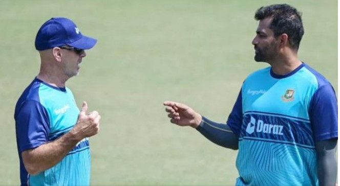 তামিমকে ওপেনিংয়ে দেখা যাবে না, তামিমের ব্যাটিং পজিশন পাল্টে দিলেন ; জেমি সিডন্স