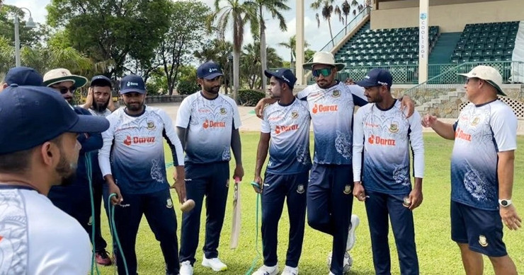 একদিন অনুশীলন শেষে রাতে মাঠে নামছে টাইগাররা
