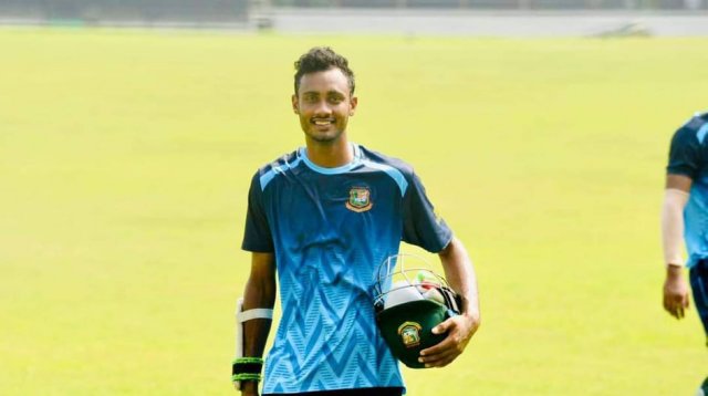 খেলতে না পারায় করে যা বললেন শরিফুল