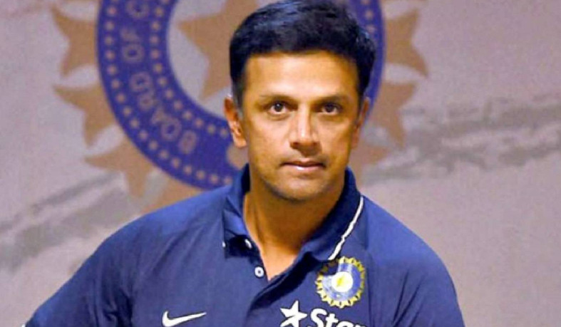 ভারতীয় ক্রিকেটে নতুন মন্ত্র আনলেন কোচ রাহুল দ্রাবিড়