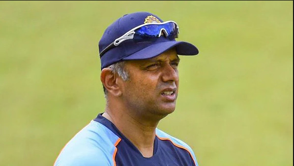 ভারতের বিশ্বকাপ দল নিয়ে নতুন সিদ্ধান্ত জানালেন কোচ দ্রাবিড়