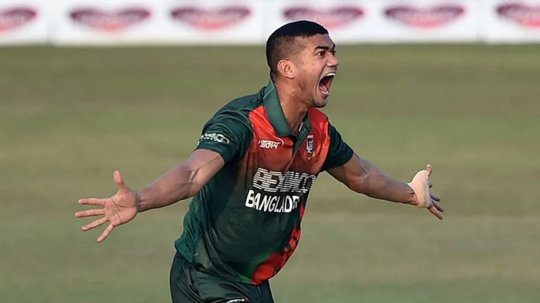 আমার স্বপ্ন আসলে ওয়ার্ল্ডক্লাস ফাস্ট বোলার হতে চাই : তাসকিন আহমেদ
