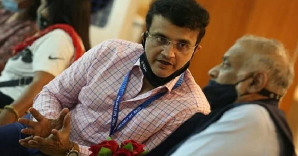 টাকার অভাবে ভুগছে বিশ্বের সবচেয়ে ধোনি ভারতীয় ক্রিকেট বোর্ড