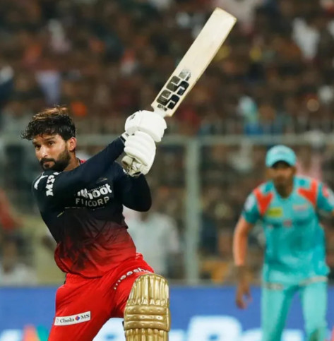 মধ্যপ্রদেশ মানে চন্দ্রকান্ত পণ্ডিতের দল
