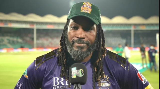 চরম দু:সংবাদ : খেলবেন না ক্রিস গেইল সরিয়ে নিলেন নিজের নাম
