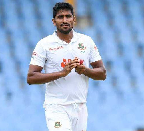 মেয়ার্সকে আউট করতে পারায় আনন্দিত খালেদ