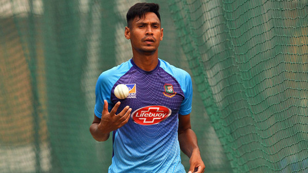 বিশ্বসেরা পেসারদের তালিকা প্রকাশ, দেখে নিন মুস্তাফিজের অবস্থান