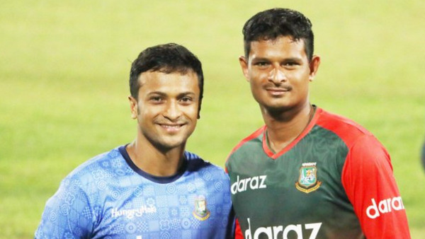 দুই ম্যাচের দারুন বোলিং করে সাকিবকে নিয়ে অদ্ভুত মন্তব্য করলেন নাসুম