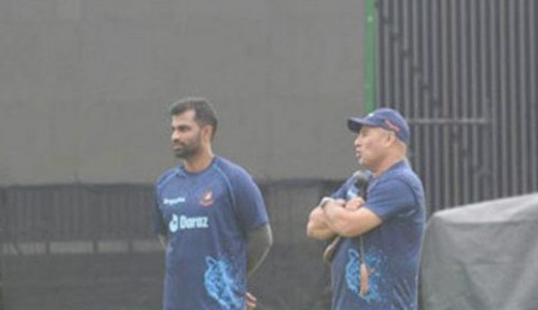 একাদশের তামিম পরিবর্তনের যে নতুন মন্তব্য করলেন ডমিঙ্গো
