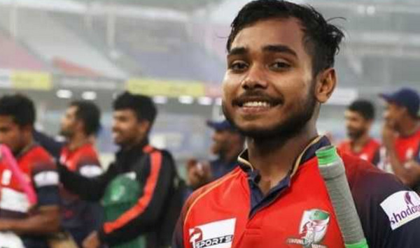 পারভেজের ঝড়ো সেঞ্চুরিতে লজ্জার হার হারলো সৌম্য-সাব্বিররা