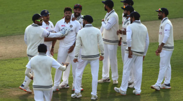 ঐতিহাসিক ম্যাচঃ জিতলো পাকিস্তান, লাভ হলো ভারতের
