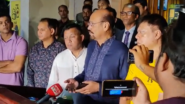 যত দিন টি-২০ দলের অধিনায়কত্ব করবেন সোহান সাফ জানালেন বিসিবি