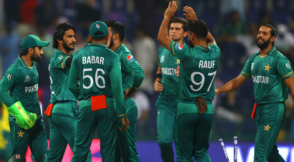 কেপিএলে মিরপুর রয়্যালসে খেলবেন পাক তারকা ক্রিকেটার, দেখে নিন সব দলের স্কোয়াড