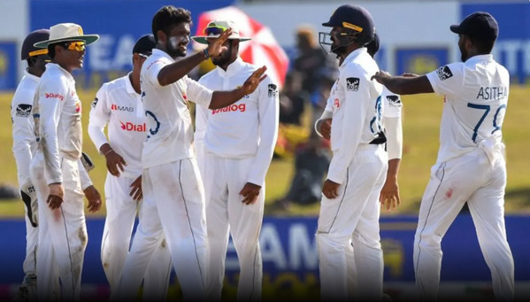 ১৪৭ রানে পিছিয়ে অল আউট পাকিস্তান, দেখুন সর্বশেষ স্কোর