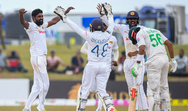 ২৪৬ রানের লজ্জার হার হারল পাকিস্তান