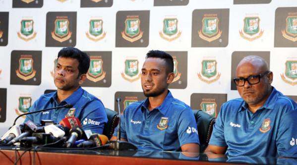 সাকিব, রিয়াদ, মুশফিকদের নিয়ে এবার মুখ খুললেন রাজ্জাক