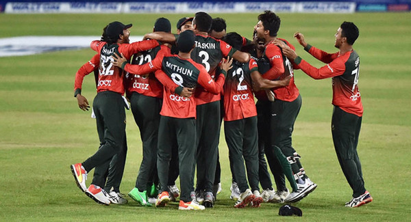 ৫ ব্যাটার, ৪ বোলার ও ২ অলরাউন্ডার নিয়ে ২য় টি-২০ তে বাংলাদেশের সম্ভাব্য সেরা একাদশ