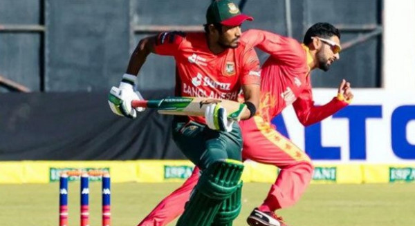 ১২ ওভার শেষে দেখে নিন বাঙ্গালদেশের সর্বশেষ স্কোর