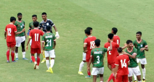গোল, গোল, গোল শেষ হলো বাংলাদেশ-নেপালের ম্যাচ, দেখেনিন ফলাফল