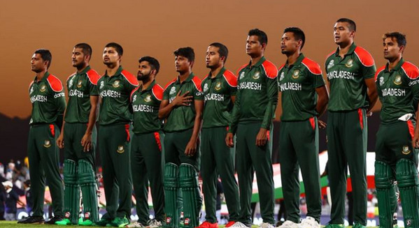 প্রশ্নবিদ্ধ ঘরোয়া ক্রিকেট, আন্তর্জাতিক অঙ্গনে এলেই দিশেহারা টাইগার ক্রিকেটাররা