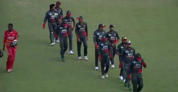 অবিশ্বাস্য ভাবে শেষ হল বাংলাদেশ-জিম্বাবুয়ের প্রথম ওয়ানডে, জেনে নিন ফলাফল