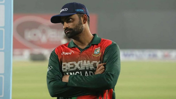 ম্যাচ হেরে বাজে ফিল্ডিং নিয়ে ক্ষোভ ঝাড়লেন দলপতি তামিম