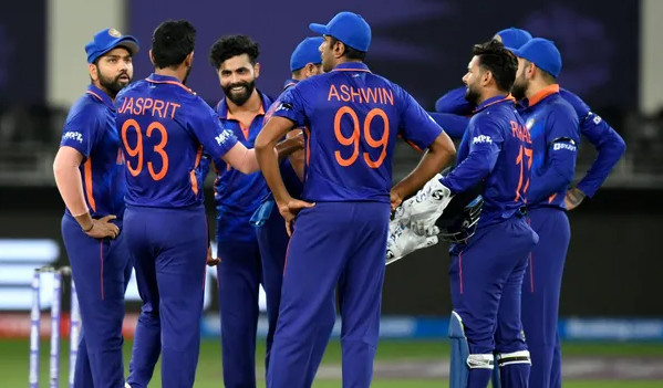 হঠাৎ করেই টিম ইন্ডিয়ায় আসছে এই কিংবদন্তি বোলার, কাঁপাবে এশিয়া কাপ