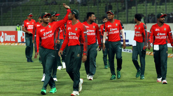এই মাত্র পাওয়া: একাধিক চমক দিয়ে এশিয়া কাপে শক্তিশালী দল ঘোষণা করলো বিসিবি