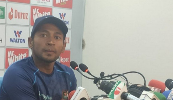 এশিয়া কাপঃ আবারও কিপিং করা নিয়ে যা বললেন মুশফিক