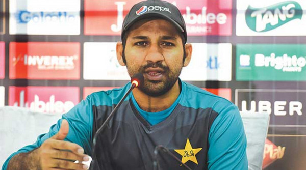 এশিয়া কাপঃ ভারত-পাকিস্তানকে নিয়ে অবিশ্বাস্য এক ভবিষ্যৎবানী করলেন সরফরাজ