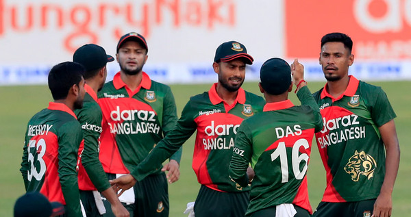 এশিয়া কাপঃ হাসান মাহমুদের পরিবর্তেদলে সুযোগ পেতে যাচ্ছেন যে তারকা ক্রিকেটার
