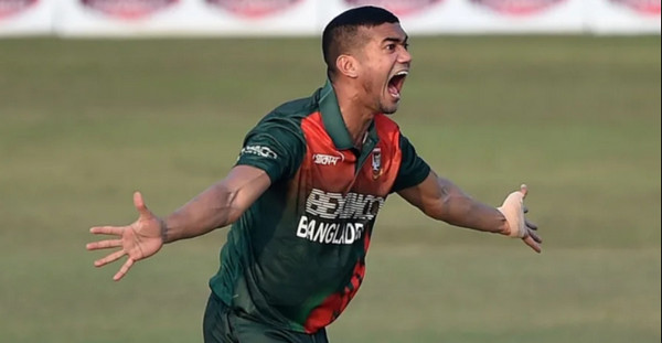 এশিয়া কাপের একাদশে তাসকিনকে চান না ভক্ত সমর্থকরা, জরিপে উঠে এসেছে অবিশ্বাস্য সব তথ্য