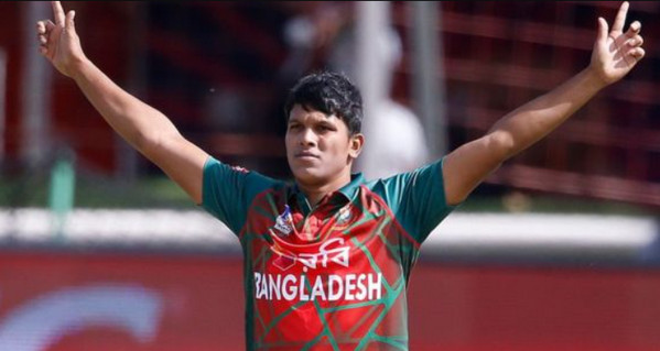 সাইফুদ্দিন তাণ্ডবে দিশেহারা আফগান , দেখুন সর্বশেষ স্কোর