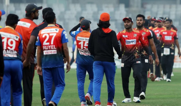 চরম দুঃসংবাদঃ বিপিএল থেকে সরে দাড়ালো কুমিল্লা-ঢাকা-খুলনা