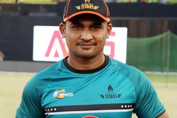 ৩৮ বলে সেঞ্চুরি, এক ভয়ানক ব্যাটিং দেখলো পুরো ক্রিকেট বিশ্ব