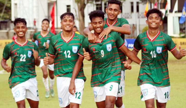গোল গোল গোলঃ মালদ্বীপকে ৫ গোল দিয়ে সেমিফাইনালে বাংলাদেশ