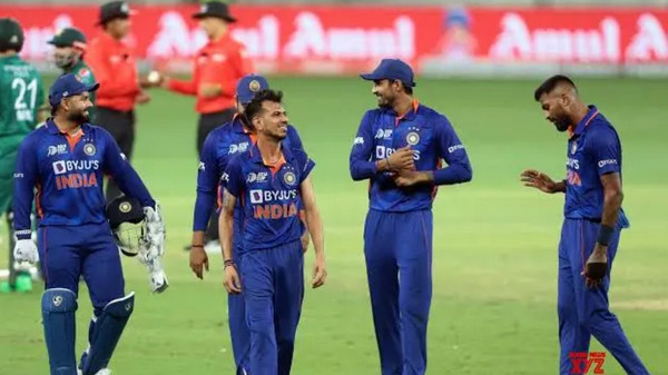 বেরিয়ে এলো আসল তথ্যঃ যে কারনে এশিয়া কাপ থেকে বিদায় হয়েছে ভারত
