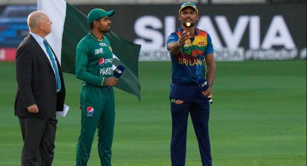 এশিয়া কাপে চ্যাম্পিয়ন হতে টস নিয়ে নতুন এক মন্তব্য করলেন পাক প্রধান কোচ 