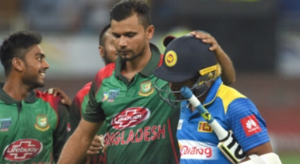 শ্রীলঙ্কাকে কুর্নিশ টাইগার সাবেক দলপতির