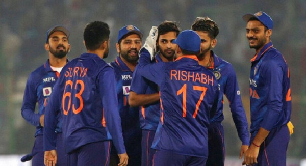আরো শক্তিশালী করতে বিশ্রামে ভারতীয় দুই তারকা ক্রিকেটার