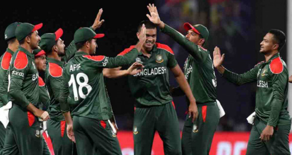 অবাক ক্রিকেট বিশ্বঃ বিশ্বকাপে মাঠে নামার আগে রেকর্ড গড়ল বাংলাদেশ
