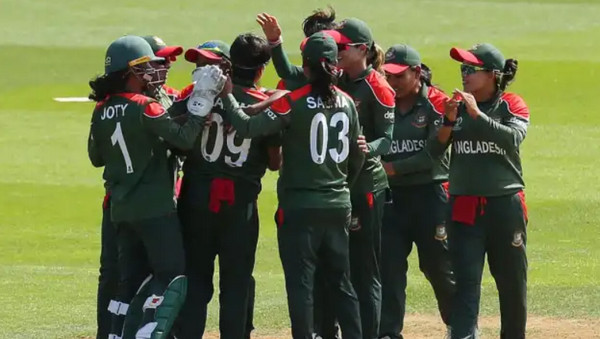 চরম দুঃসংবাদঃ বিশ্বকাপ বাছাইয়ে দুই তারকা ক্রিকেট হারালো বাংলাদেশ