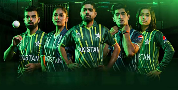 ক্রিকেট বিশ্বে হাসির খোরাক হল পাকিস্তান