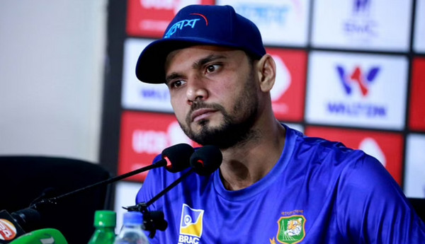 অবশেষে জাতীয় দলের সাথে যুক্ত হচ্ছেন সাবেক দলপতি মাশরাফি