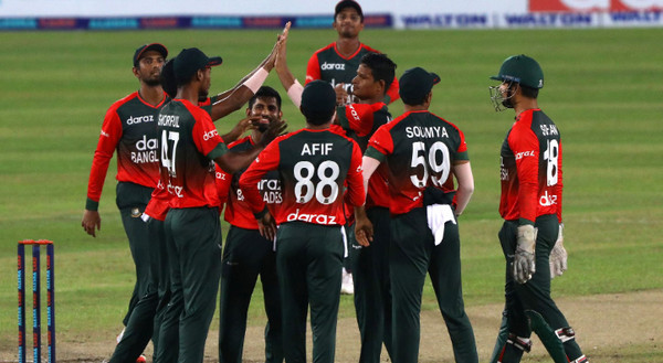 আমিরাতে সিরিজ খলেতে আজ দেশ ছাড়ছে বাংলাদেশ, যেভাবে সরাসরি দেখবেন এই সিরিজ