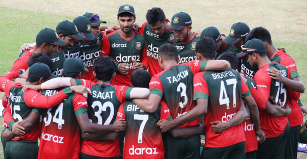দেখে নিন বাংলাদেশসহ টি-২০ বিশ্বকাপে অংশ নেওয়া ১৬ দলের চূড়ান্ত স্কোয়াড