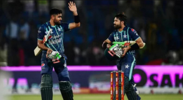 ক্রিকেট বিশ্বে নতুন ইতিহাস গড়লেন পাকিস্তান