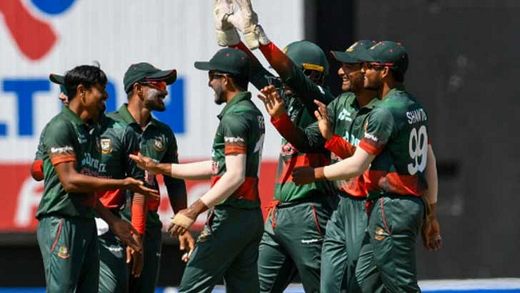 আগামীকাল আমিরাতের বিপক্ষে মাঠে নামছে বাংলাদেশ, দেখেনিন সম্ভাব্য সেরা একাদশ